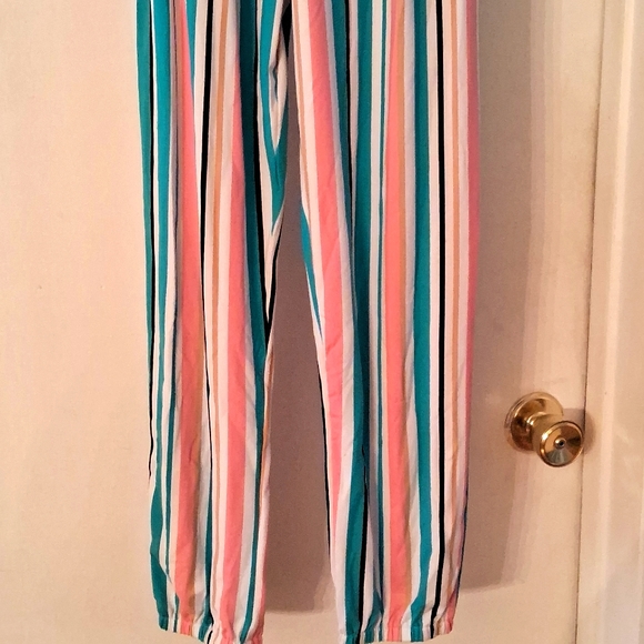 NWT,Adorable,Girl'sCold Shoulder,Pink,Blue,White,Striped, Jumpsuit🩷🤍💙 - Picture 4 of 11